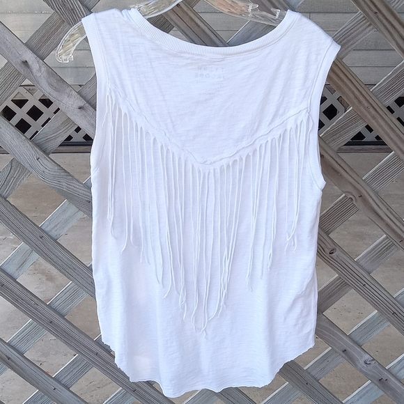 Tyler Jacobs Bad Habit Sleeveless White Top with Fringe Back - Picture 4 of 4